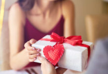 Surprise your Partners with Gifts to make Your Valentine’s day Special