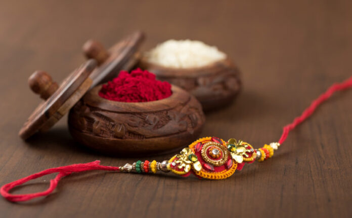 How To Pick Rakhi Gifts That Stand Out?