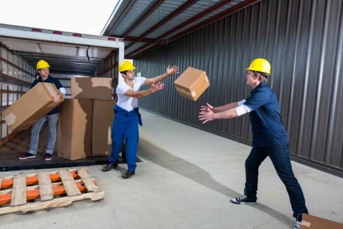 Top 5 Advantages of Using Shipping Companies