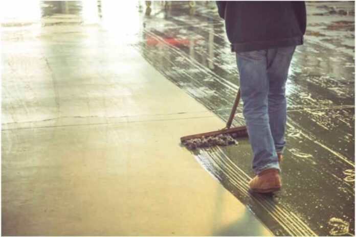 3 Benefits of Hiring a Professional Warehouse Concrete Floor Cleaning Service