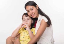 Single Mom Photo Shoot Ideas- Best Single Mom Family Picture Ideas Single Mom Photo Shoot Ideas