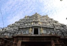 Top 10 Richest Temples in India: Temples in India Known for Their Wealth Top 10 Richest Temples in India